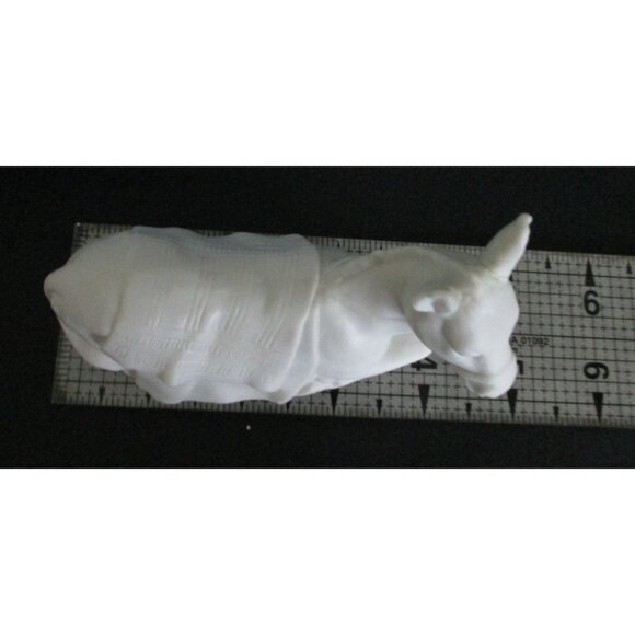 Avon Nativity Collectibles The Donkey Figurine  - Vintage 1984 White Porcelain - Picture 7 of 9